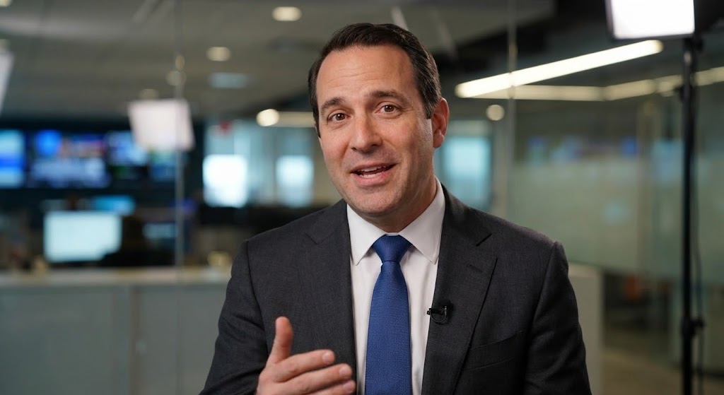 (Gen AI Human): Trusted Peer Advocacy